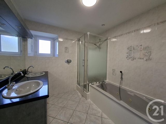 maison à louer - 5 pièces - 138.96 m2 - MOUTIERS - 35 - BRETAGNE - Century 21 A.I.T