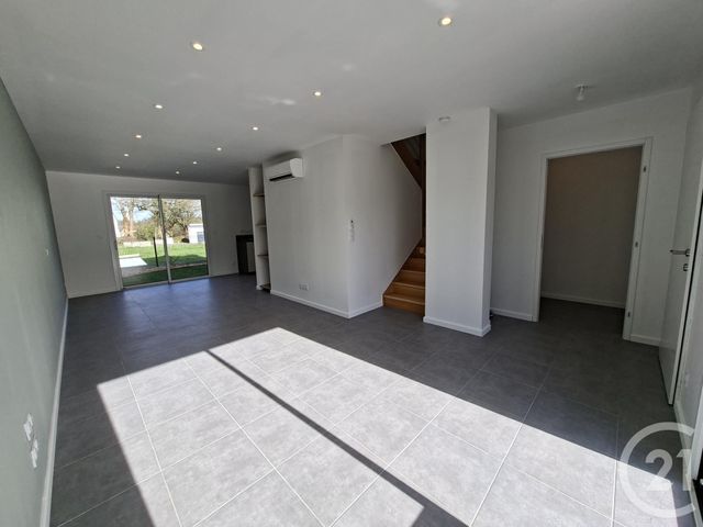 maison à louer - 4 pièces - 84.6 m2 - VITRE - 35 - BRETAGNE - Century 21 A.I.T