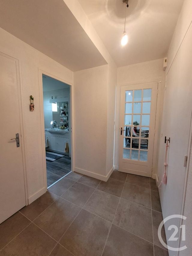 Afficher la photo en grand maison à louer - 5 pièces - 119.38 m2 - NOYAL SUR VILAINE - 35 - BRETAGNE - Century 21 A.I.T