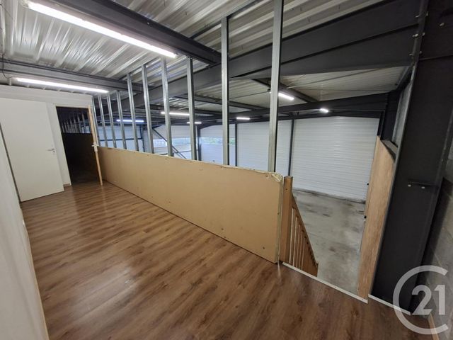 Appartement Local à louer - 1 pièce - 200.0 m2 - VITRE - 35 - BRETAGNE - Century 21 A.I.T