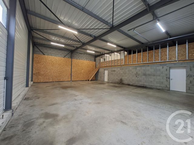 Appartement Local à louer - 1 pièce - 200.0 m2 - VITRE - 35 - BRETAGNE - Century 21 A.I.T