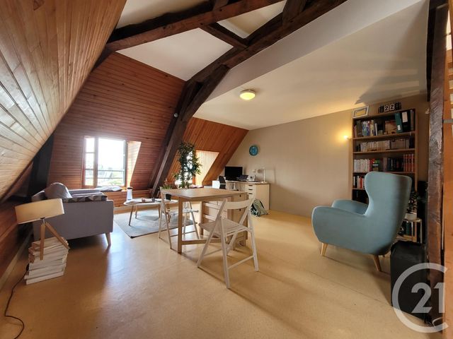 Appartement à louer - 2 pièces - 35.0 m2 - VITRE - 35 - BRETAGNE - Century 21 A.I.T