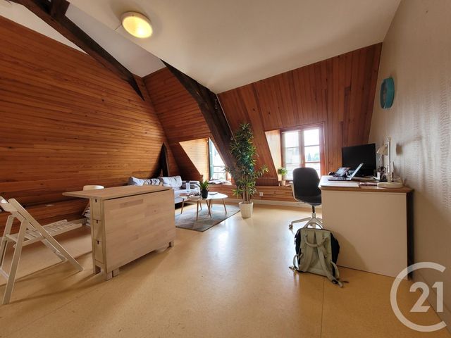 Appartement à louer - 2 pièces - 35.0 m2 - VITRE - 35 - BRETAGNE - Century 21 A.I.T