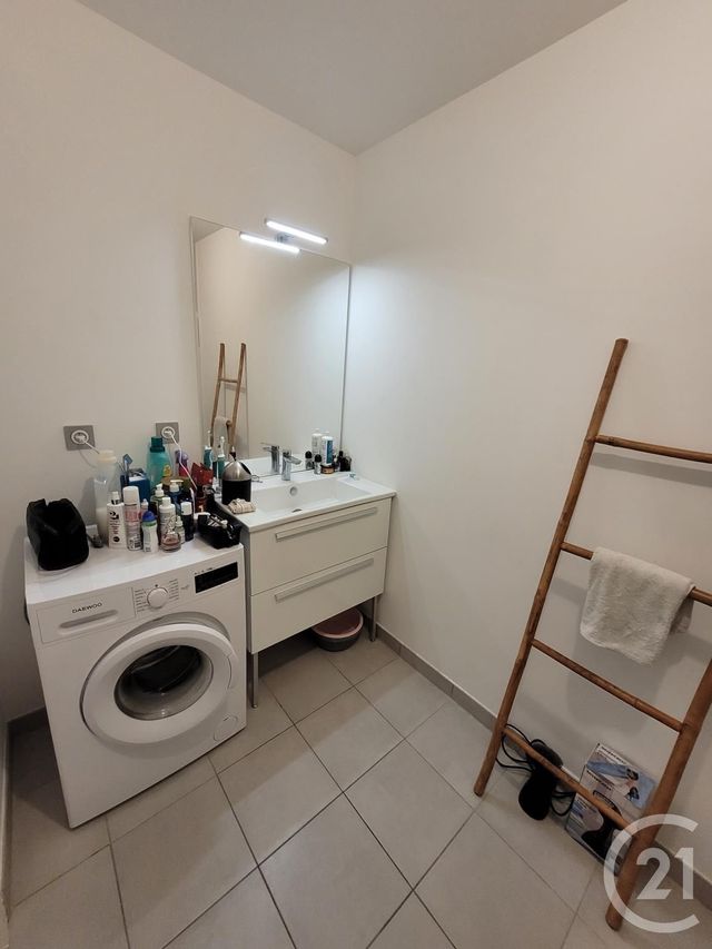 Appartement F3 à louer - 3 pièces - 64.82 m2 - VITRE - 35 - BRETAGNE - Century 21 A.I.T