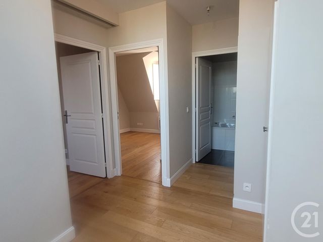 Appartement à vendre - 3 pièces - 58.41 m2 - VITRE - 35 - BRETAGNE - Century 21 A.I.T