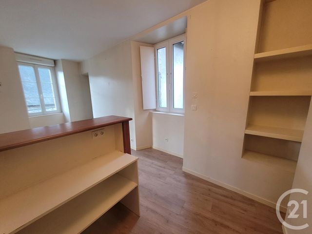 Appartement Duplex à louer - 2 pièces - 36.24 m2 - VITRE - 35 - BRETAGNE - Century 21 A.I.T