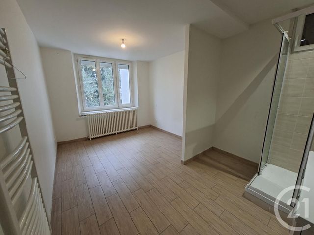 maison à louer - 5 pièces - 96.68 m2 - VITRE - 35 - BRETAGNE - Century 21 A.I.T