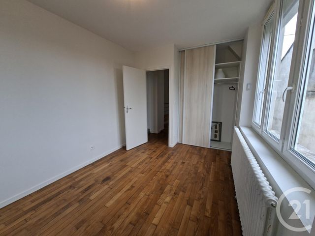 maison à louer - 5 pièces - 96.68 m2 - VITRE - 35 - BRETAGNE - Century 21 A.I.T