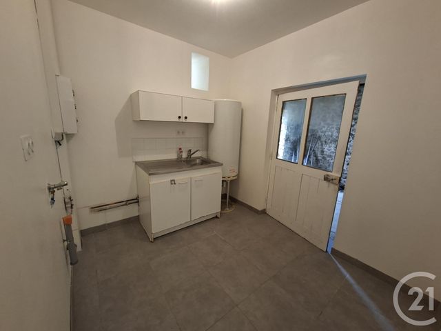 maison à louer - 3 pièces - 81.42 m2 - ARGENTRE DU PLESSIS - 35 - BRETAGNE - Century 21 A.I.T