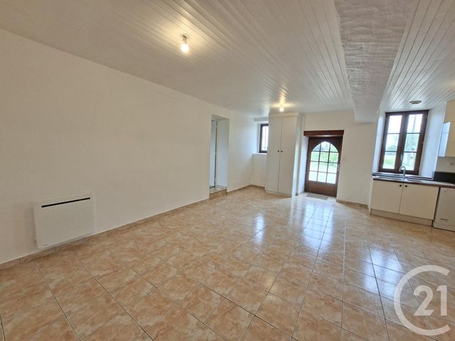 maison à louer - 3 pièces - 81.42 m2 - ARGENTRE DU PLESSIS - 35 - BRETAGNE - Century 21 A.I.T