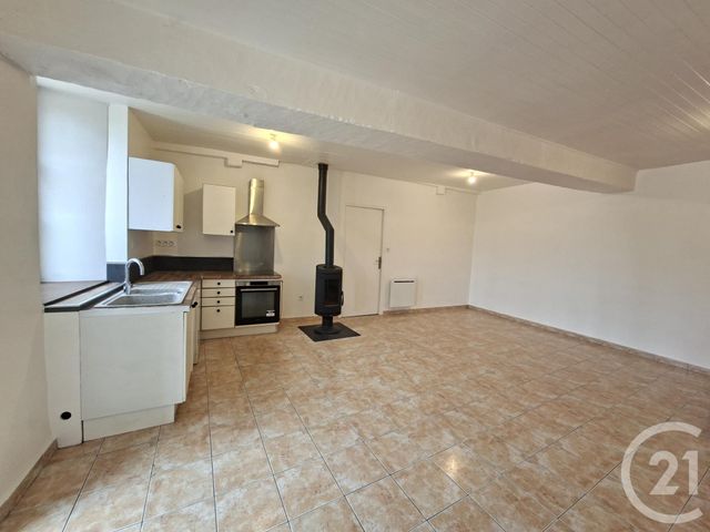 maison à louer - 3 pièces - 81.42 m2 - ARGENTRE DU PLESSIS - 35 - BRETAGNE - Century 21 A.I.T