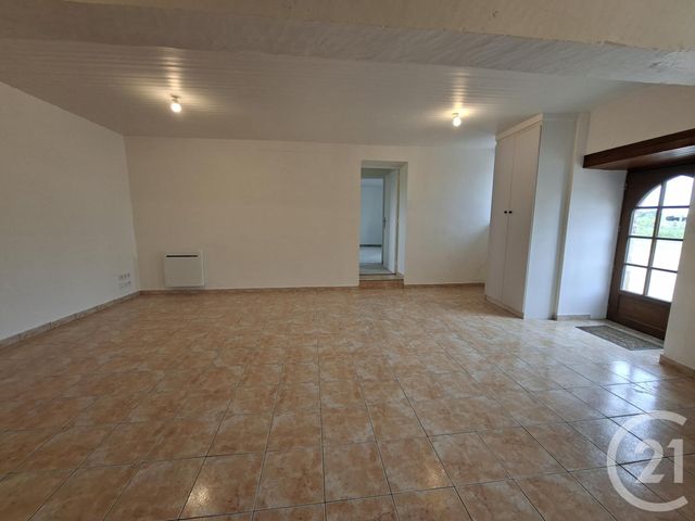 maison à louer - 3 pièces - 81.42 m2 - ARGENTRE DU PLESSIS - 35 - BRETAGNE - Century 21 A.I.T