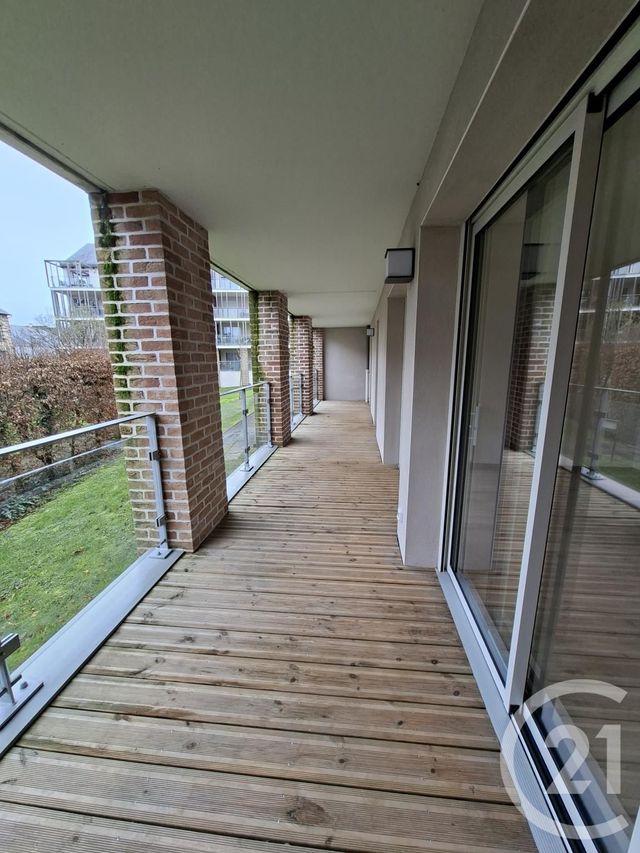 Appartement F3 à louer - 3 pièces - 64.8 m2 - VITRE - 35 - BRETAGNE - Century 21 A.I.T