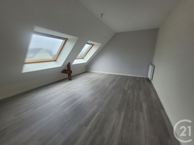 Appartement F1 à louer - 1 pièce - 29.7 m2 - VITRE - 35 - BRETAGNE - Century 21 A.I.T