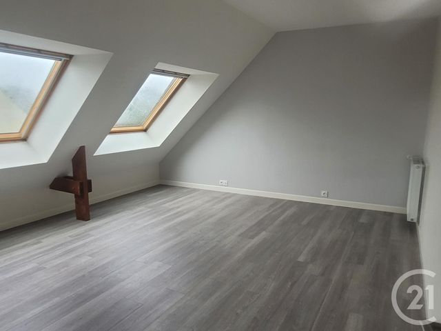 Appartement F1 à louer - 1 pièce - 29.7 m2 - VITRE - 35 - BRETAGNE - Century 21 A.I.T