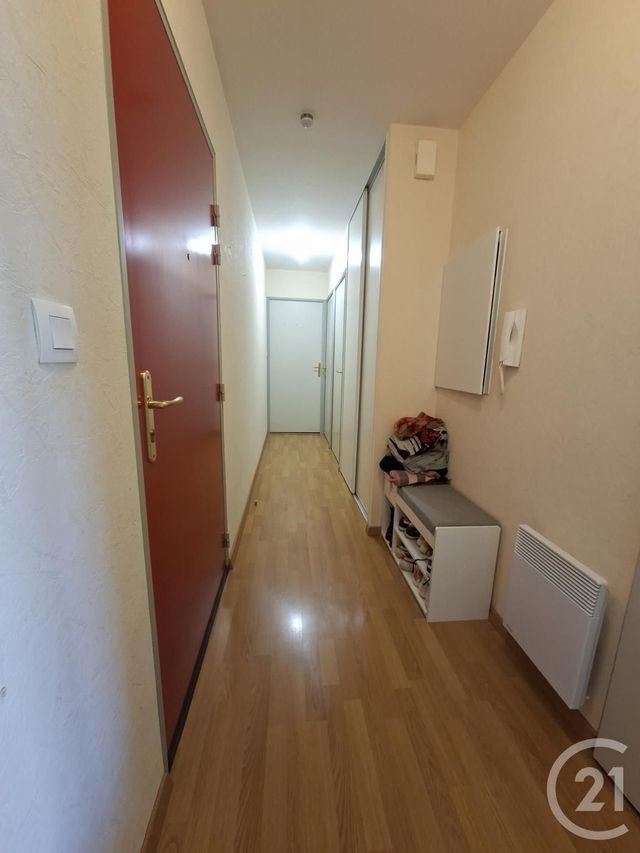 Appartement F3 à vendre - 3 pièces - 60.7 m2 - ETRELLES - 35 - BRETAGNE - Century 21 A.I.T