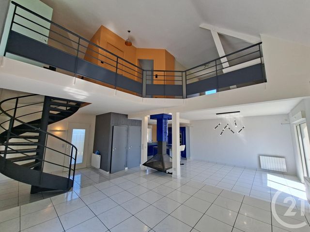 maison à louer - 4 pièces - 121.5 m2 - ERBREE - 35 - BRETAGNE - Century 21 A.I.T