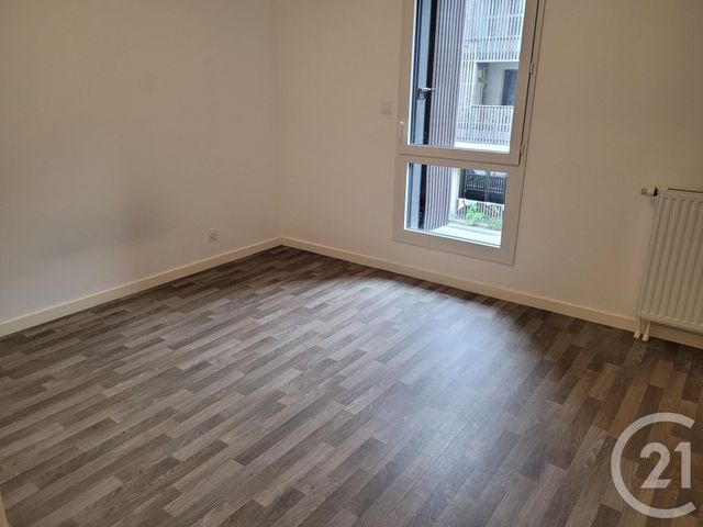 Appartement F2 à louer - 2 pièces - 42.98 m2 - VITRE - 35 - BRETAGNE - Century 21 A.I.T