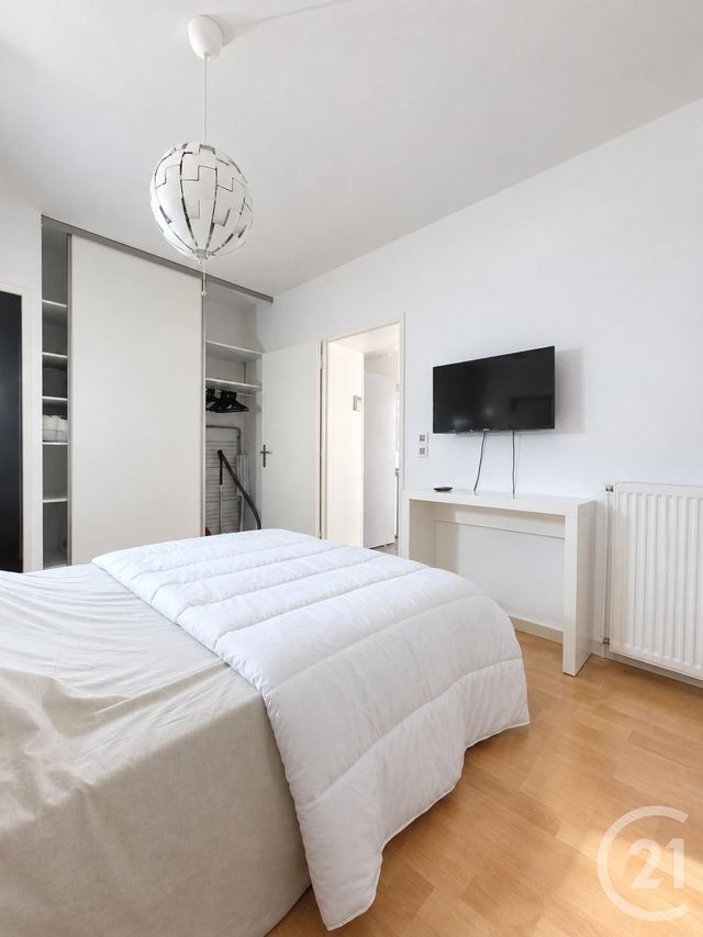 Appartement F2 à louer - 2 pièces - 45.99 m2 - VITRE - 35 - BRETAGNE - Century 21 A.I.T