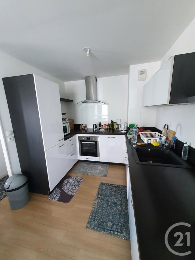 Appartement T3 à louer - 3 pièces - 60.18 m2 - VITRE - 35 - BRETAGNE - Century 21 A.I.T