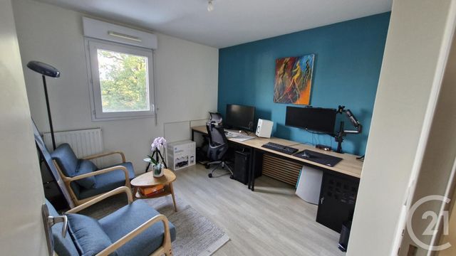 Appartement T3 à louer - 3 pièces - 60.18 m2 - VITRE - 35 - BRETAGNE - Century 21 A.I.T