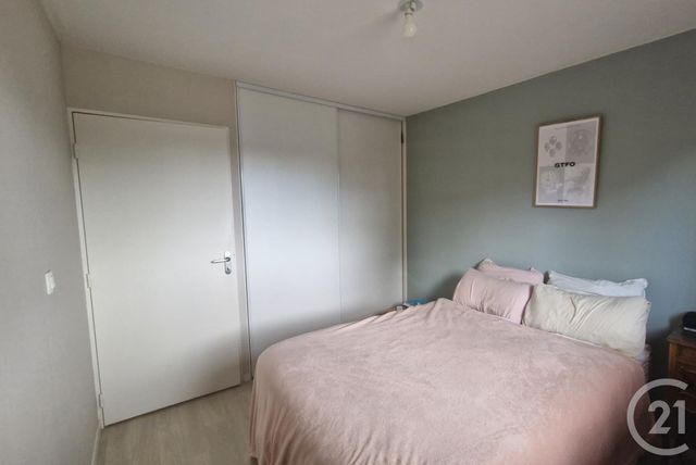 Appartement T3 à louer - 3 pièces - 60.18 m2 - VITRE - 35 - BRETAGNE - Century 21 A.I.T