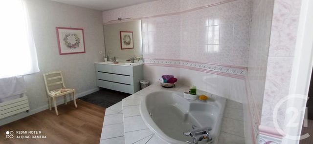 maison à vendre - 9 pièces - 214.21 m2 - VITRE - 35 - BRETAGNE - Century 21 A.I.T